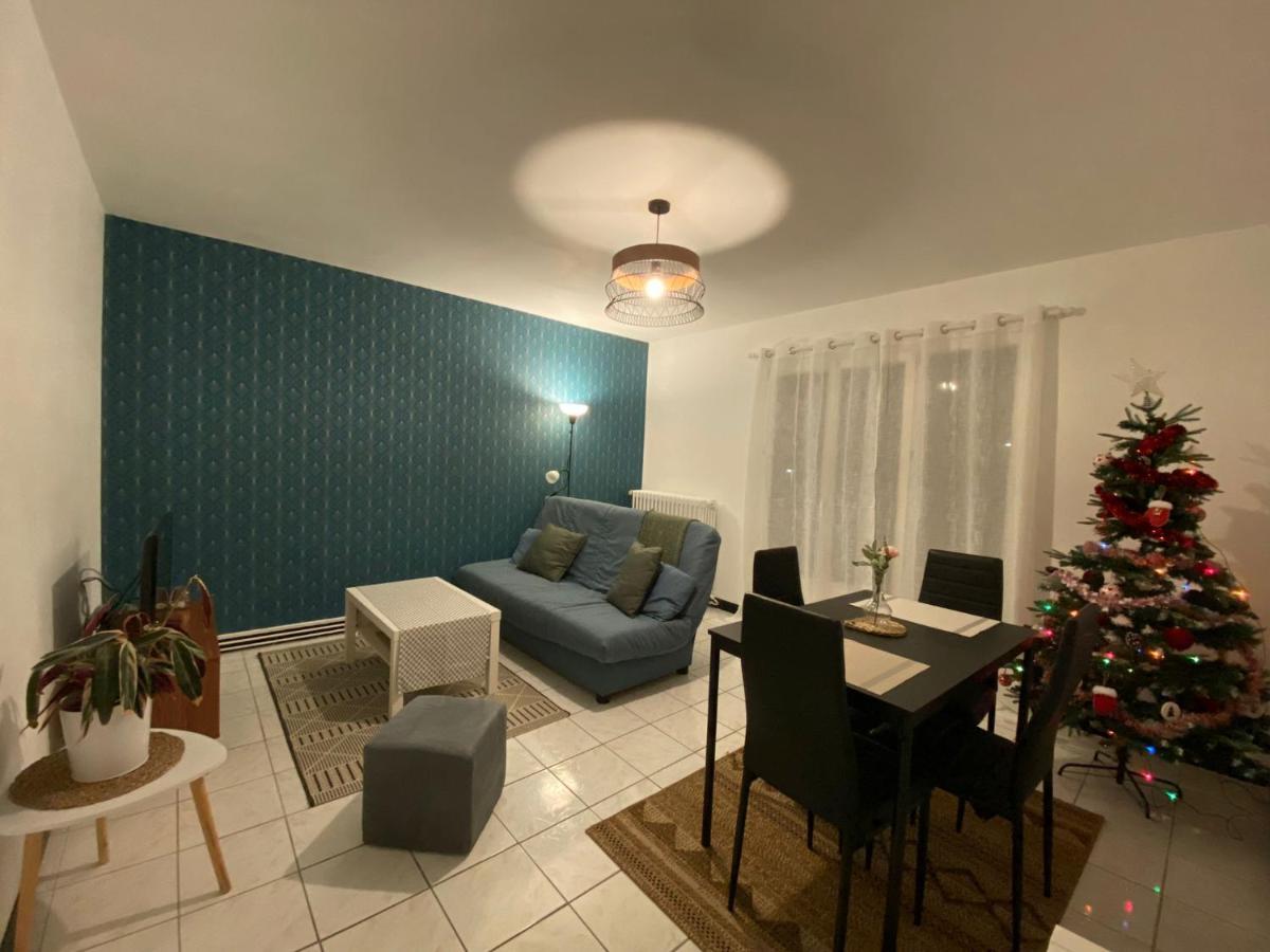 Appartement Cosy Pres De La Gare Avec Parking Saint-Pierre-des-Corps Kültér fotó