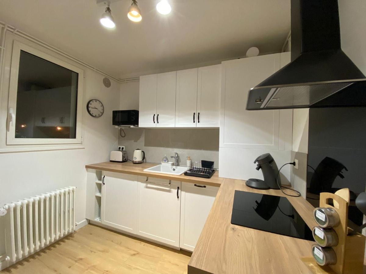 Appartement Cosy Pres De La Gare Avec Parking Saint-Pierre-des-Corps Kültér fotó